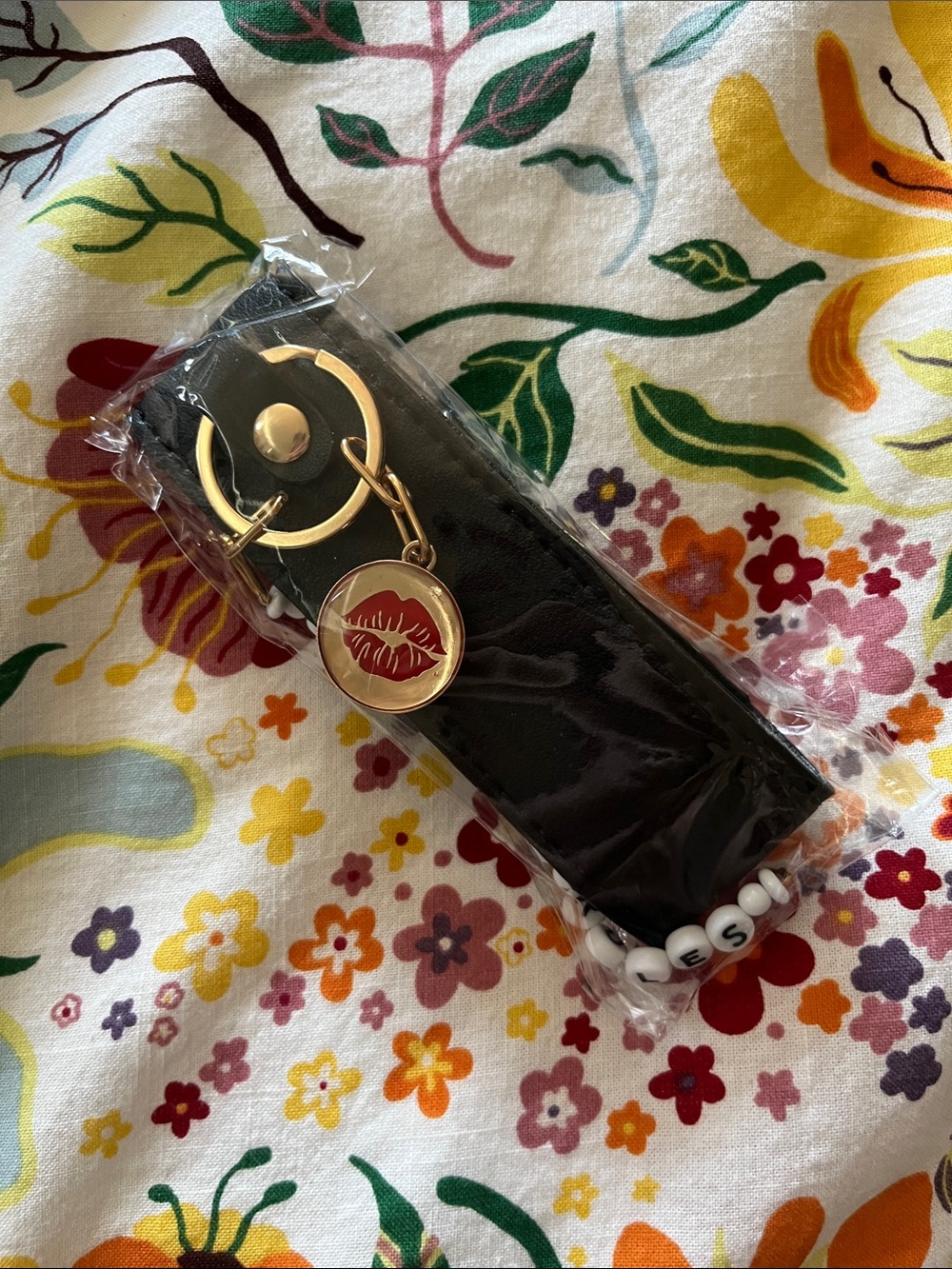 RMS Beauty Key Chain Lip Oil Pouch - Picture 2 of 2